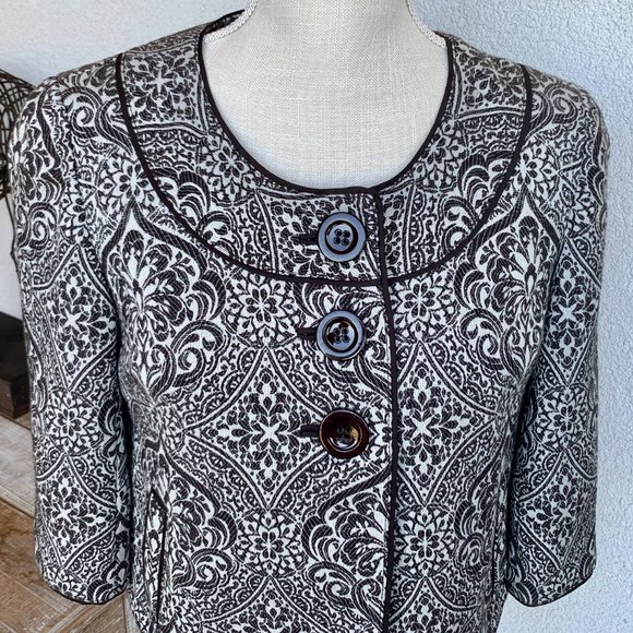 Ann Taylor Cropped Damask White Dark Brown Jacket Size 0 - Picture 5 of 10
